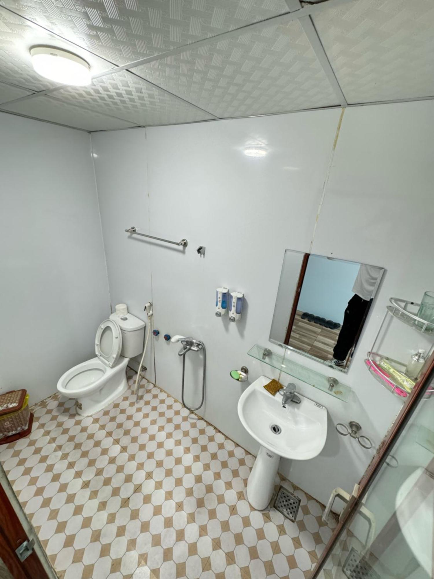 Nha Nghi Thanh Dat ハイフォン エクステリア 写真